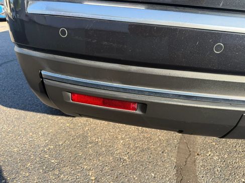 Used 2015 GMC Acadia SLE FWD image 55