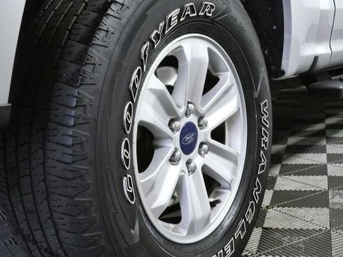 Used 2015 Ford F150 XL w/ Equipment Group 101A Mid AWD/4WD image 11