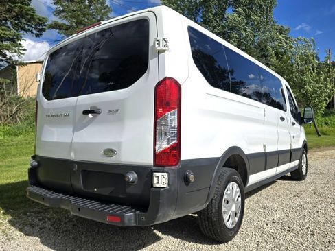 Used 2015 Ford Transit 350 XLT RWD image 9