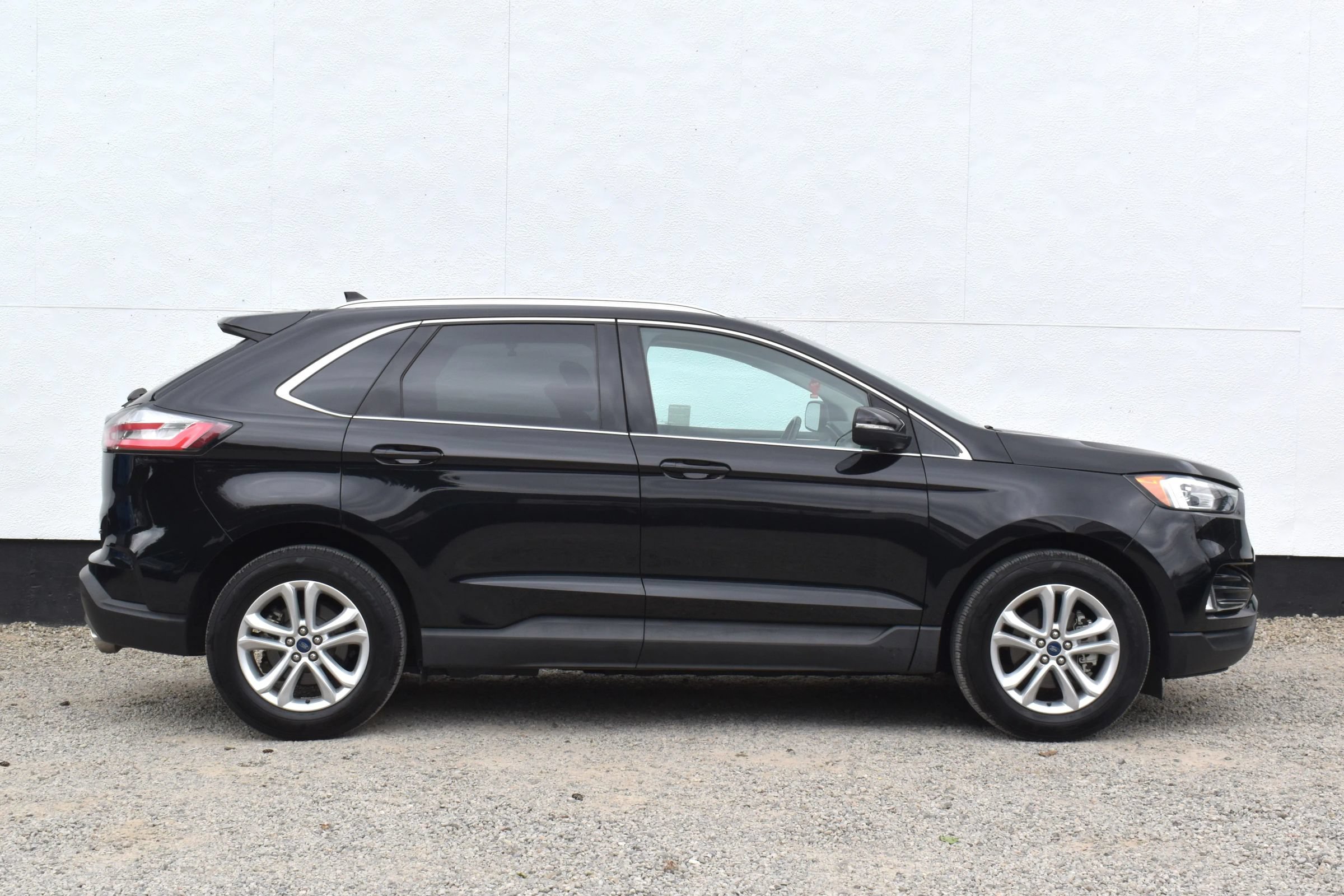 Used 2019 Ford Edge SEL FWD image 37