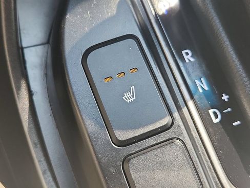 Used 2018 Hyundai Santa Fe Sport AWD/4WD image 17