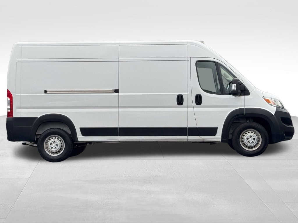 Used 2024 RAM ProMaster 2500 w/ Convenience Group FWD image 8