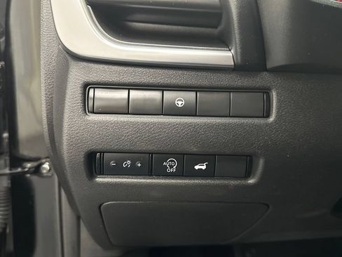 Certified 2023 Nissan Rogue SV w/ SV Premium B Package AWD/4WD image 29