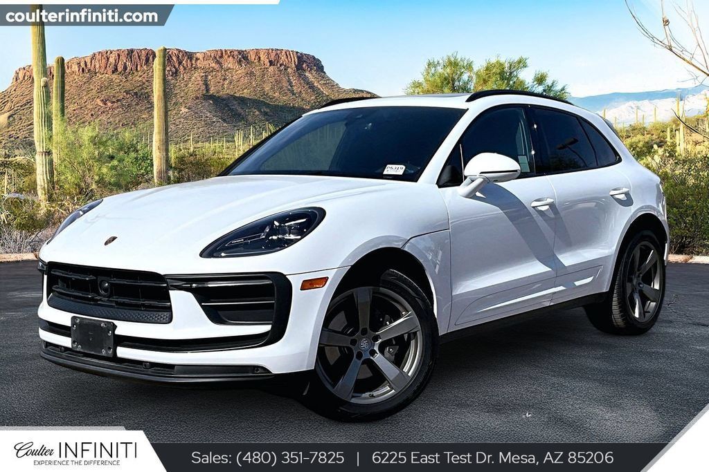 Used 2024 Porsche Macan AWD/4WD image 1