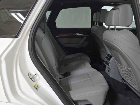 Used 2024 Audi Q5 e Prestige image 13