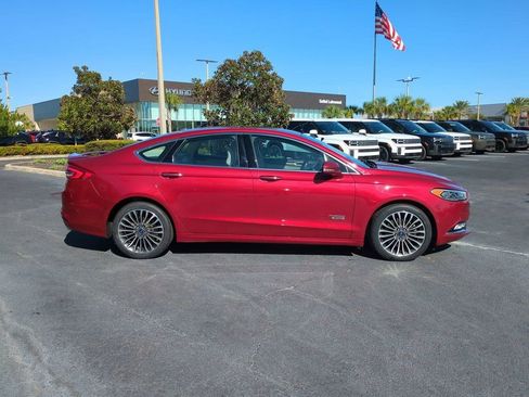 Used 2017 Ford Fusion Energi Platinum image 4