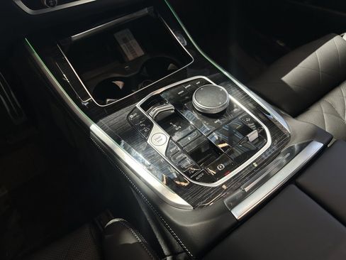 New 2026 BMW X5 xDrive50e w/ M Sport Package image 10