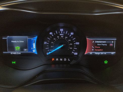 Used 2020 Ford Fusion SE FWD image 23