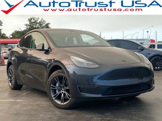 Used 2024 Tesla Model Y Long Range RWD video 1