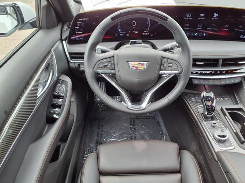 New 2026 Cadillac CT5 V w/ Technology Package AWD/4WD image 11