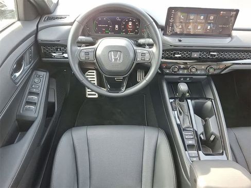 Certified 2025 Honda Accord Sport image 19
