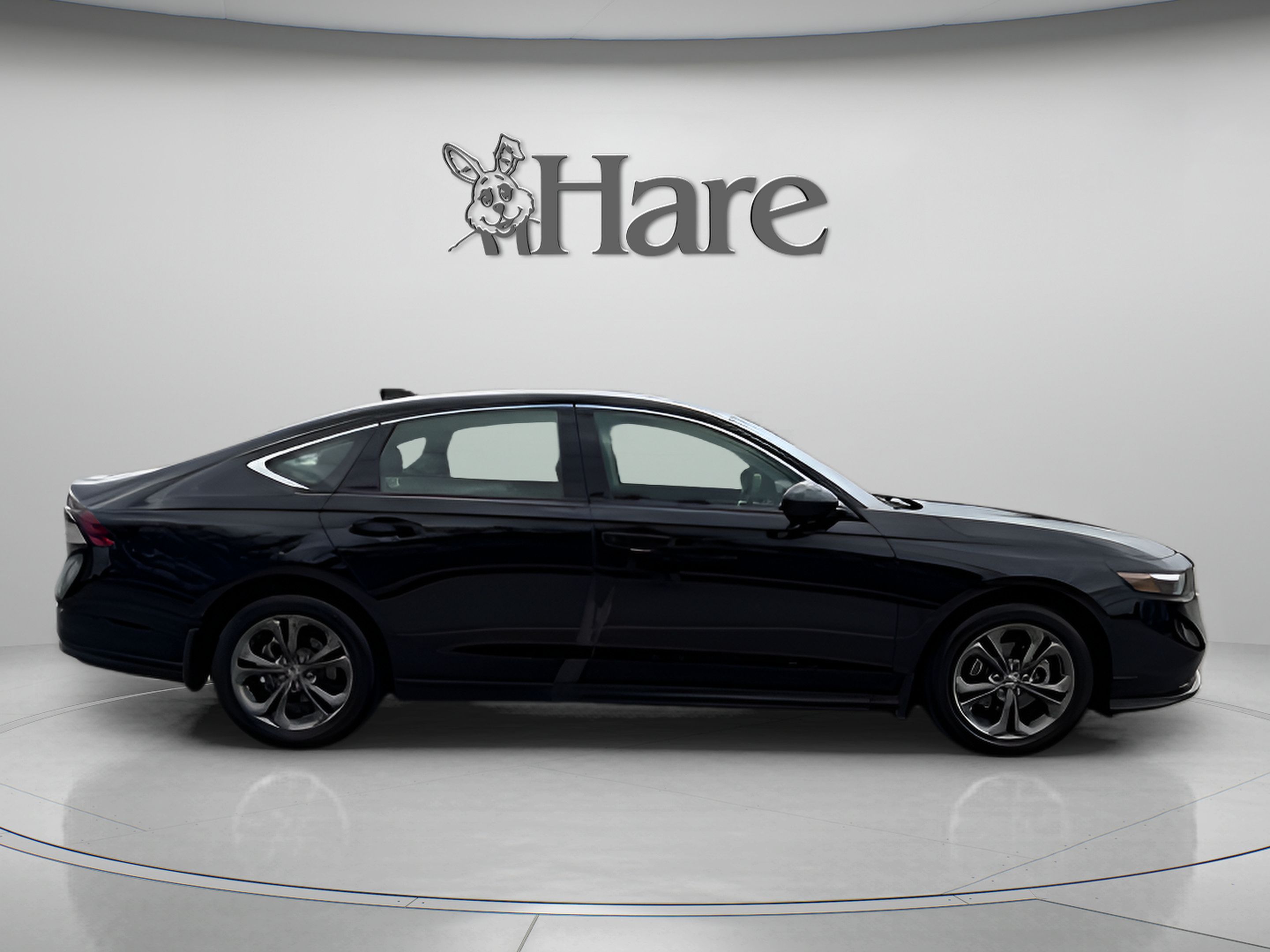 Used 2024 Honda Accord EX image 6