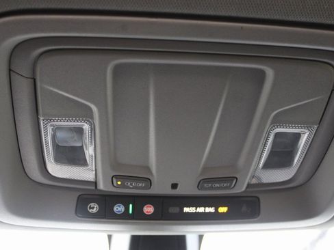 Used 2021 Chevrolet Silverado 1500 RST image 33