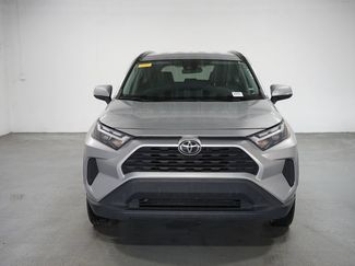 Used 2024 Toyota RAV4 XLE video 2