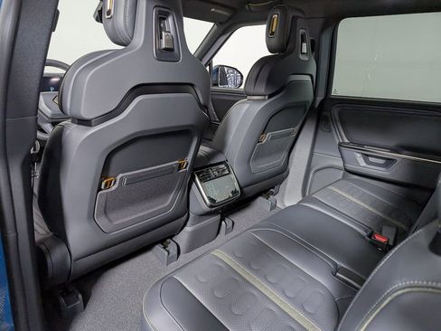 Used 2026 Rivian R1S Adventure AWD/4WD image 39