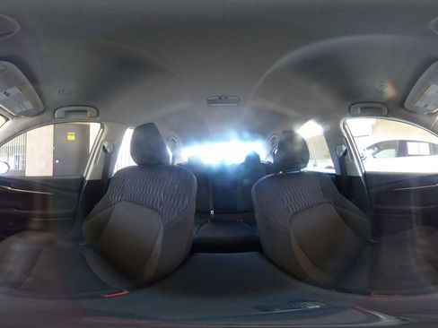 Used 2025 Toyota Camry LE image 41