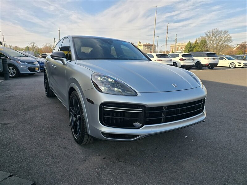 Used 2020 Porsche Cayenne Turbo AWD/4WD image 4