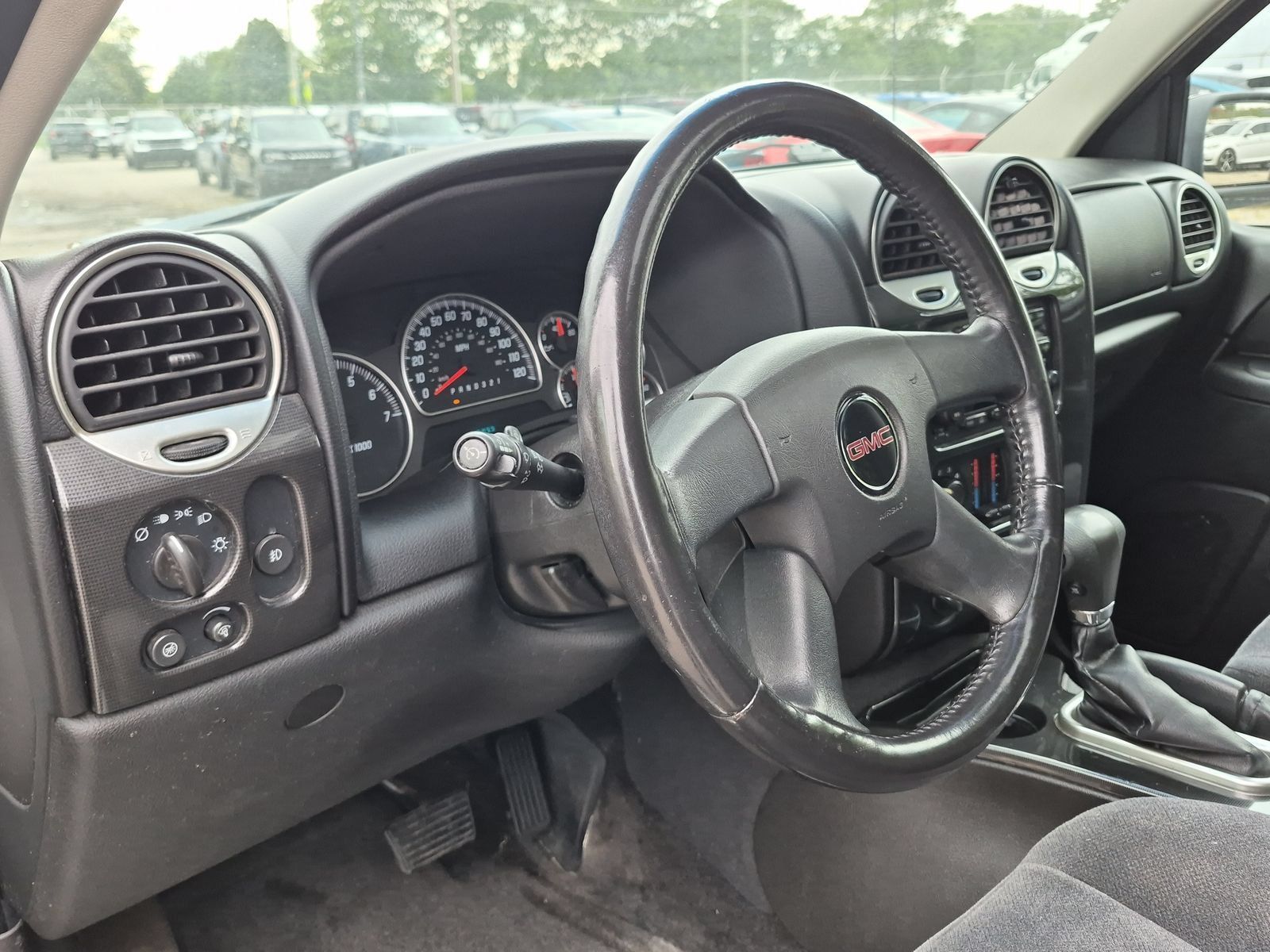 Used 2008 GMC Envoy SLE AWD/4WD image 10
