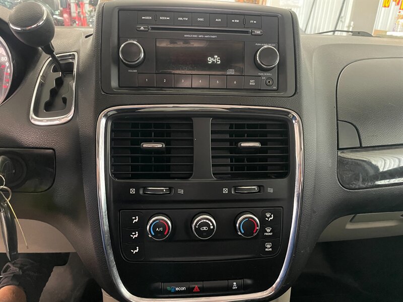 Used 2014 RAM C/V Tradesman FWD image 13