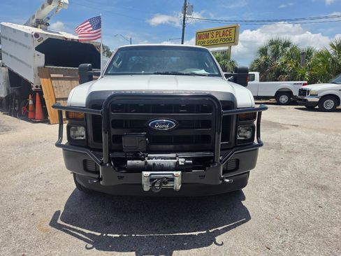 Used 2009 Ford F250 XL AWD/4WD image 7
