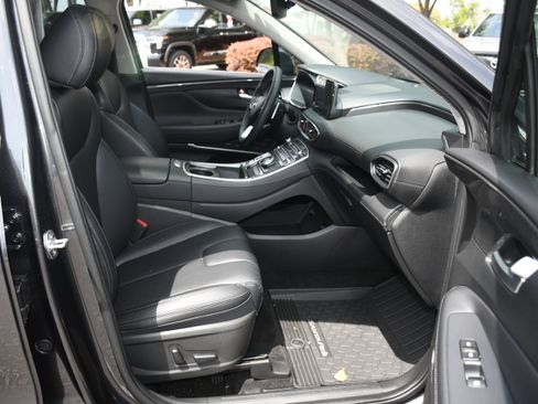 Used 2023 Hyundai Santa Fe SEL w/ Premium Package image 21