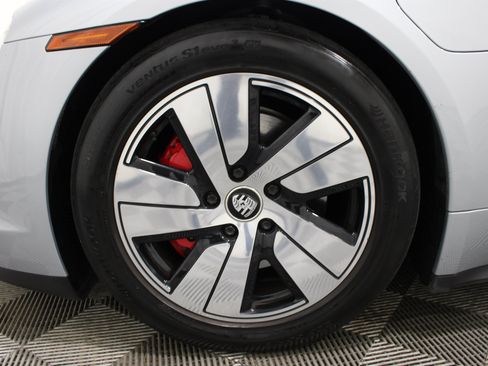 Used 2021 Porsche Taycan 4S AWD/4WD image 36
