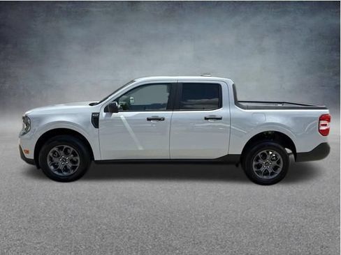 Used 2025 Ford Maverick XLT w/ Equipment Group 302A AWD/4WD image 13