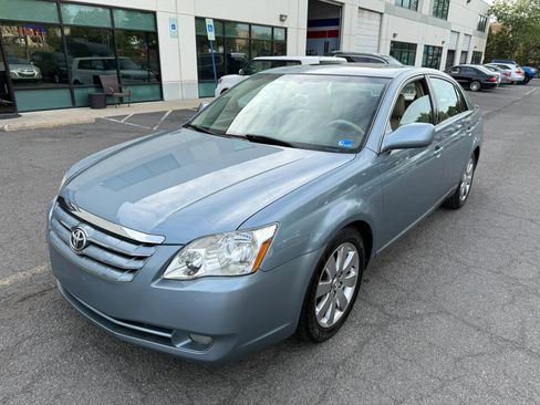 Used 2005 Toyota Avalon XLS FWD image 10