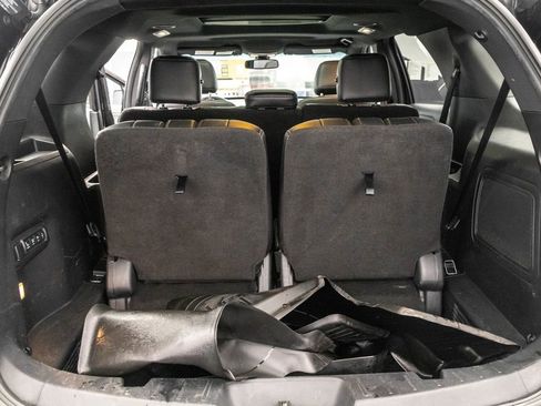 Used 2017 Ford Explorer Limited w/ Equipment Group 301A image 28