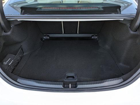 Used 2024 Mercedes-Benz C 300 4MATIC Sedan image 43