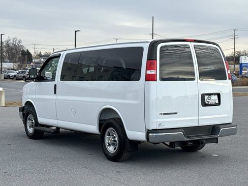 Used 2025 Chevrolet Express 2500 LS w/ Enhanced Convenience Package image 22