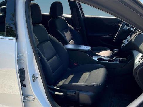 Used 2023 Chevrolet Malibu LT w/ Driver Confidence Package FWD image 28