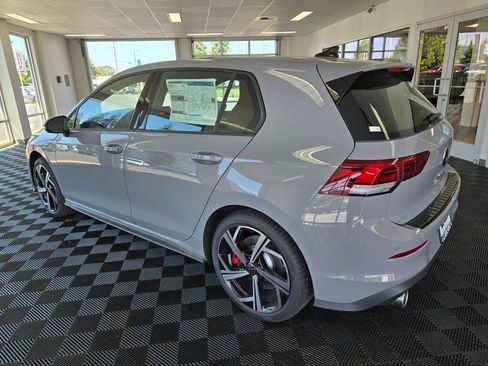 New 2026 Volkswagen GTI SE FWD image 5