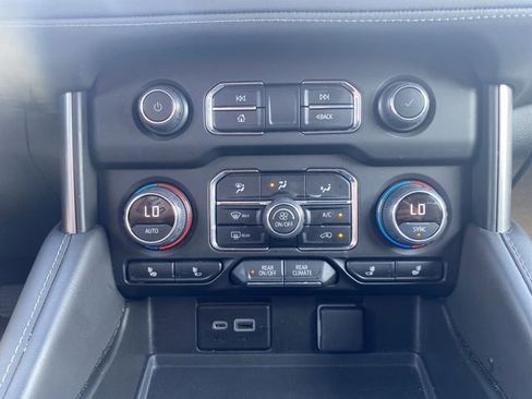 Used 2024 Chevrolet Tahoe LT image 36