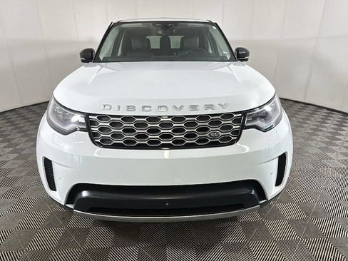 Used 2024 Land Rover Discovery S AWD/4WD image 7