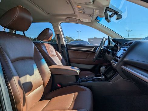 Used 2017 Subaru Outback 3.6R Touring w/ Popular Package #5A image 33