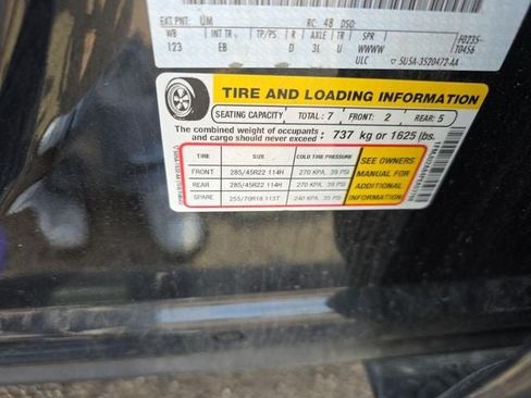 Used 2023 Ford Expedition Limited AWD/4WD image 28