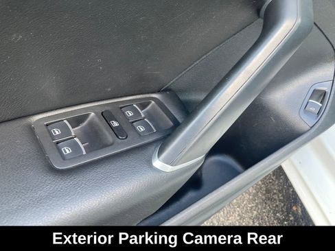 Used 2022 Volkswagen Passat 2.0T SE image 14