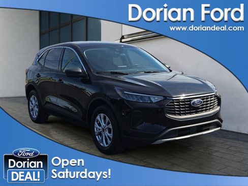 Used 2023 Ford Escape Active AWD/4WD image 1
