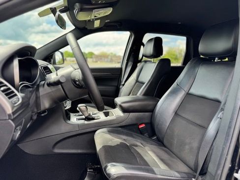 Certified 2021 Jeep Grand Cherokee Laredo X image 14