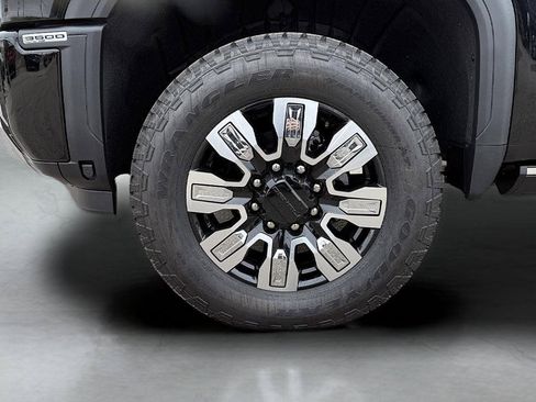 New 2026 GMC Sierra 3500 Denali w/ Denali Reserve Package AWD/4WD image 17