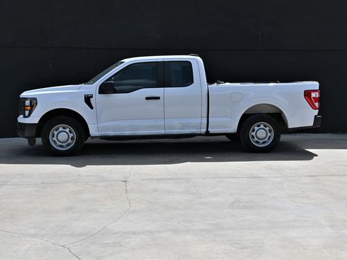 Used 2023 Ford F150 XL RWD image 6