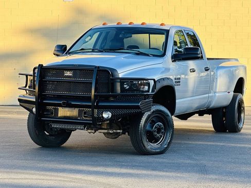 Used 2005 Dodge Ram 3500 Truck SLT AWD/4WD image 5