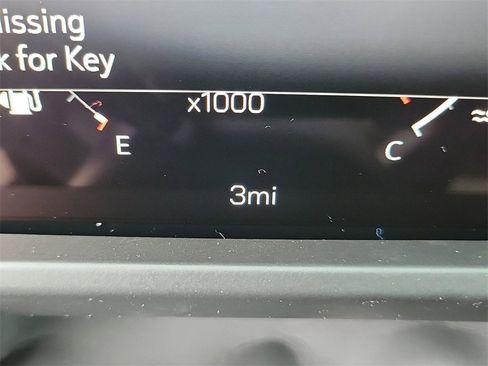 New 2026 GMC Acadia AT4 w/ Luxury Package image 25