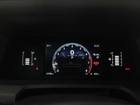 Used 2025 Toyota Tacoma SR image 27