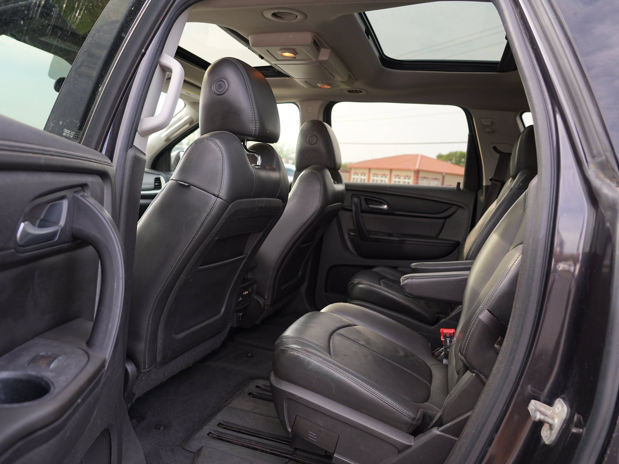 Used 2016 Chevrolet Traverse LT AWD/4WD image 19