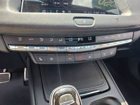 Certified 2020 Cadillac XT4 Sport FWD image 26
