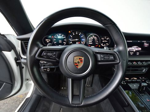 Used 2021 Porsche 911 Carrera image 30