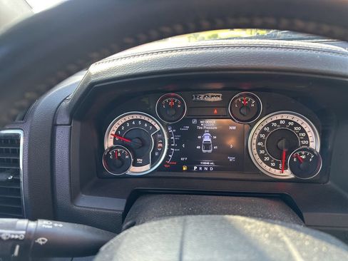 Used 2017 RAM 1500 Laramie AWD/4WD image 8