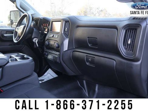Used 2023 Chevrolet Silverado 2500 Custom w/ Custom Value Package image 24